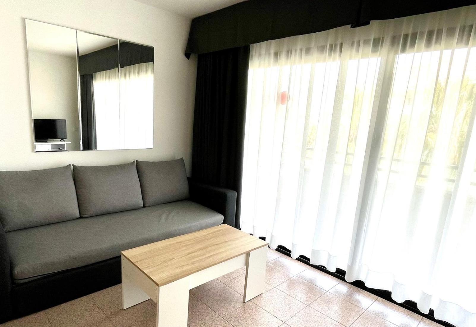 Apartment Aventura
